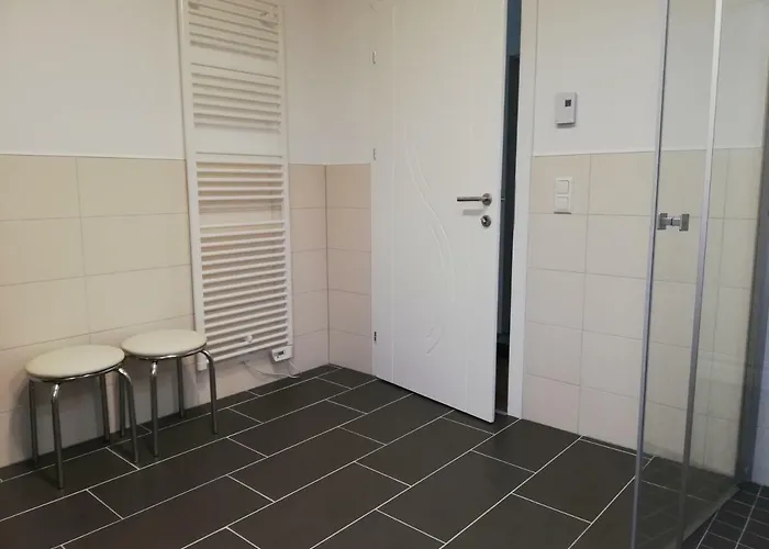 Schmied 3 * Hainbach